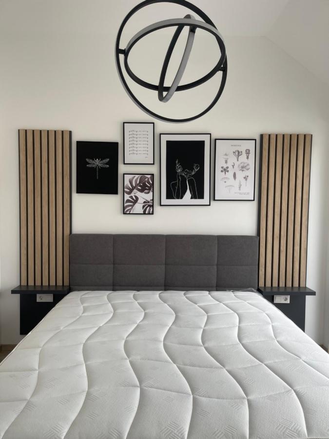 Christy'S House Apartment Дебрецен Екстериор снимка